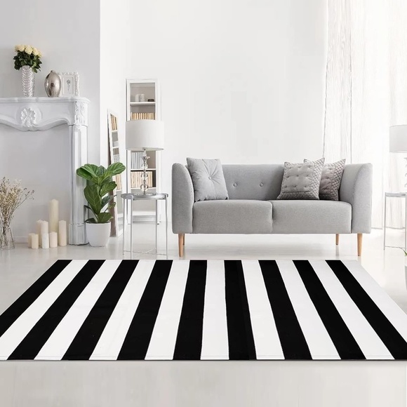 MUBIN Cotton Black & White Striped Rug 27.5"x 43" Outdoor Reversible Hand Woven - Picture 3 of 7
